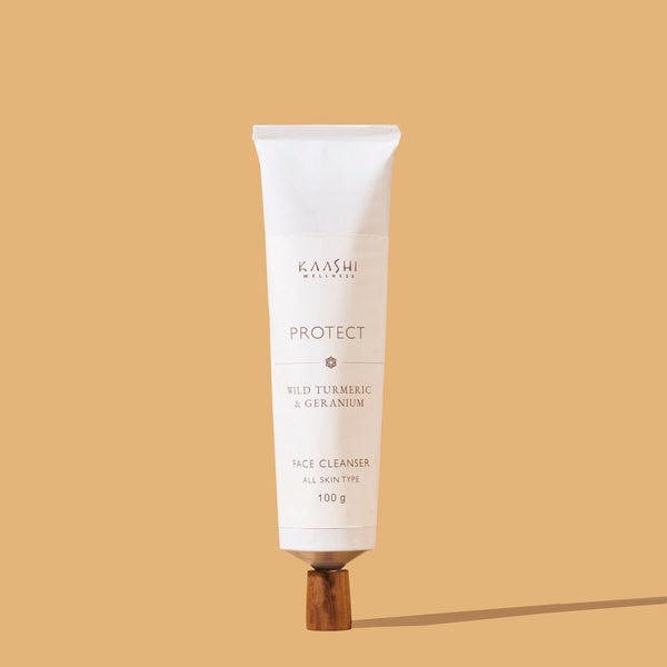 Protect - Anti pollution face cleanser with Wild Turmeric and Geranium